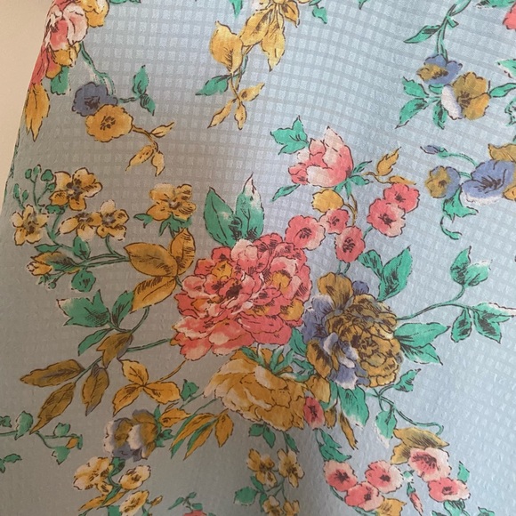 Dress - Picture 2 of 6